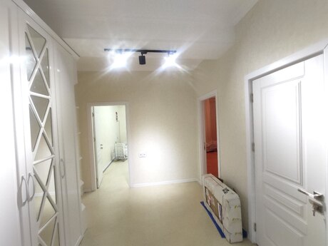 Kirayə 2 otaqlı mənzil, 85 m², Azadlıq Prospekti: 700 ₼/ay 4