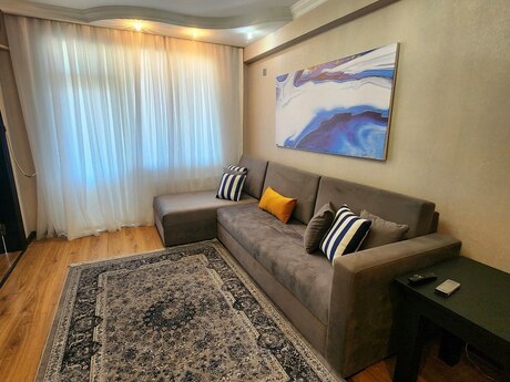 3-комн. новостройка - м. Нариман Нариманов - 90 м²