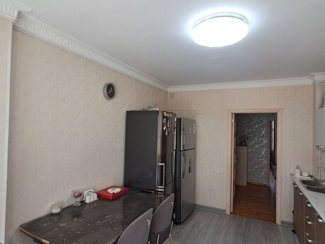 3-room apartment, 90 m², Həzi Aslanov: 198 000 ₼ 5