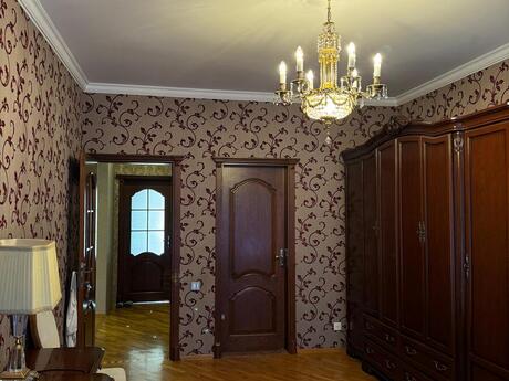 3-комн. новостройка - м. Низами - 150 м²