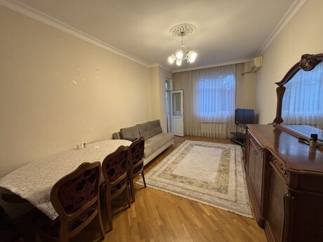 2 otaqlı yeni tikili - İnşaatçılar m. - 67 m²