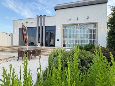 4-комн. дом/дача - пос. Мардакан - 160 м²