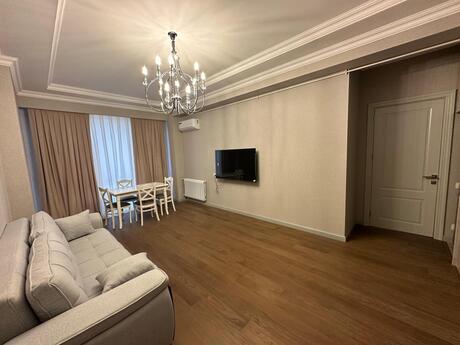 3-комн. новостройка - м. Иншаатчылар - 70 м²