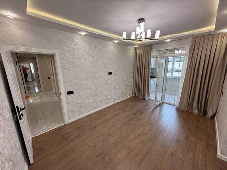 3 otaqlı köhnə tikili - Neftçilər m. - 65 m²