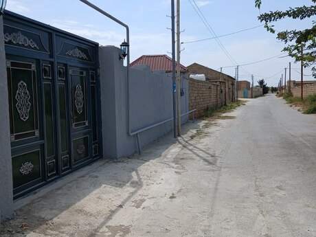 3 otaqlı həyət evi/bağ evi - Türkan q. - 80 m²