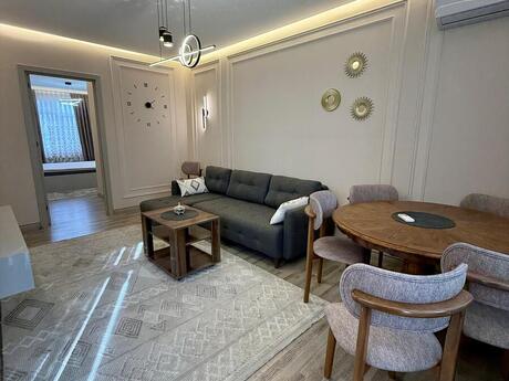 Elan №6371783 - Bakı, Memar Əcəmi m., 2 otaqlı, 67 m², 3/5 mərtəbə