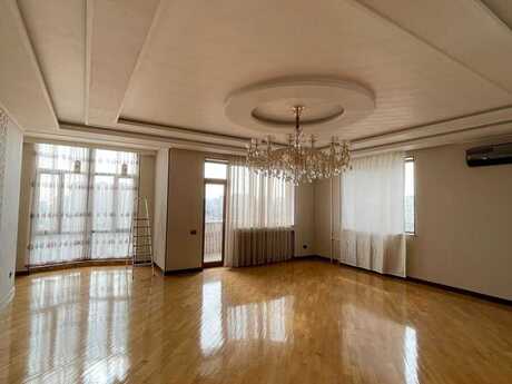 3 otaqlı yeni tikili - 8 Noyabr m. - 165 m²