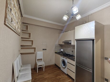 Elan №6371991 - Bakı, Qara Qarayev m., 2 otaqlı, 40 m², 4/16 mərtəbə