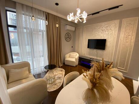 2-room apartment, 64 m², 28 May: 245 000 ₼ 3