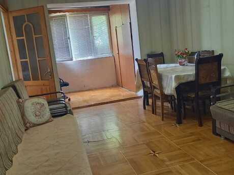 Elan №6371970 - Bakı, Nəriman Nərimanov m., 2 otaqlı, 50 m², 3/5 mərtəbə