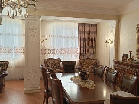 5 otaqlı mənzil, 206 m², Azadlıq Prospekti: 470 000 ₼ 2