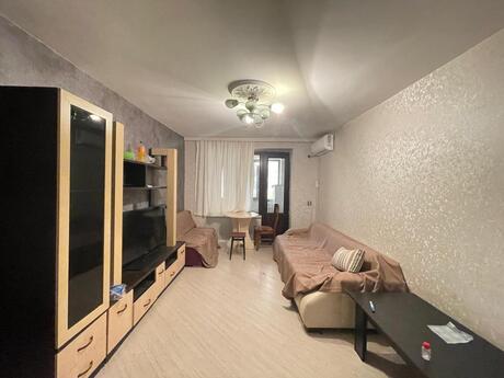 Elan №6372095 - Bakı, İnşaatçılar m., 2 otaqlı, 40 m², 3/5 mərtəbə