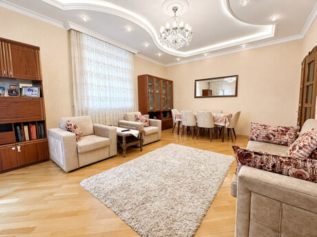 3 otaqlı mənzil, 140 m², İnşaatçılar: 360 000 ₼ 2