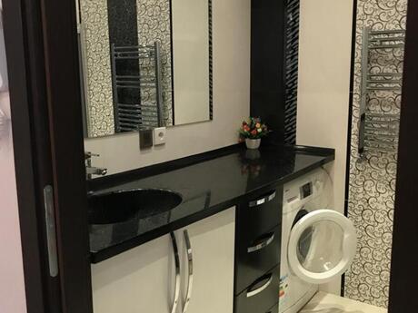 Kirayə 3 otaqlı mənzil, 140 m², 28 May: 1 400 ₼/ay 5