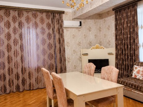 3 otaqlı mənzil, 130 m², İnşaatçılar: 390 000 ₼ 3