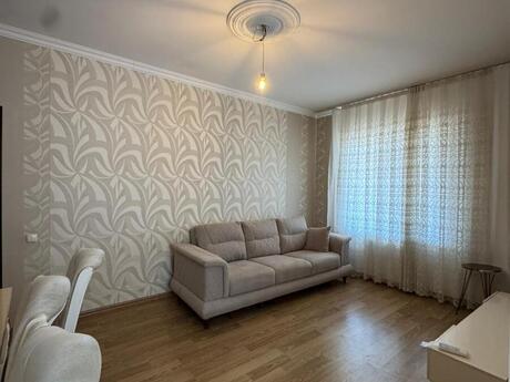3 otaqlı köhnə tikili - Binəqədi r. - 65 m²
