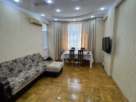 2-комнатная квартира, 85 м², Həzi Aslanov: 204 000 ₼ 2