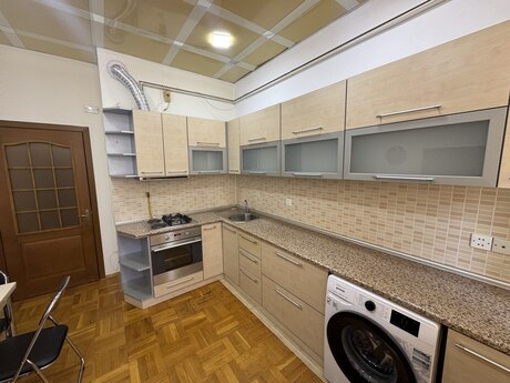 2-комнатная квартира, 85 м², Həzi Aslanov: 204 000 ₼ 4