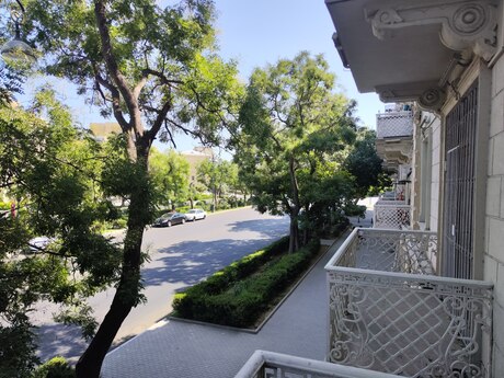 2 otaqlı mənzil, 60 m², Elmlər Akademiyası: 242 000 ₼ 2
