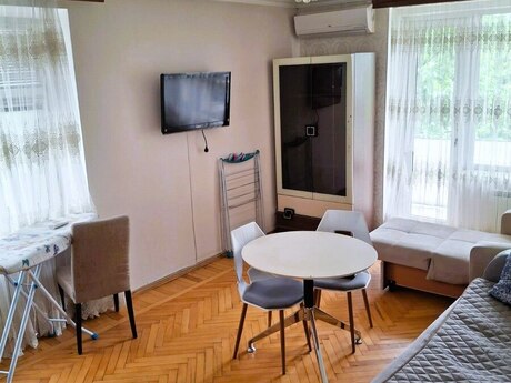Elan №6372439 - Bakı, Nəsimi r., 2 otaqlı, 60 m², 5/6 mərtəbə