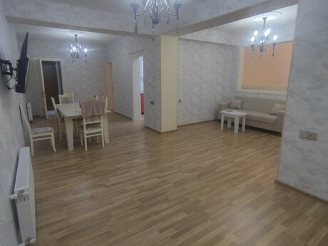 Elan №6372471 - Bakı, Yeni Yasamal q., 3 otaqlı, 106 m², 2/12 mərtəbə