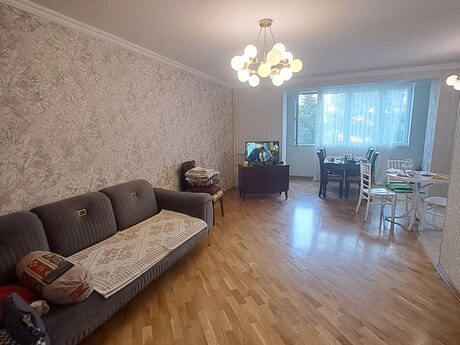 Объявление №6372622 - Баку, м. Нефтчиляр, 3-комн., 80 м², 4/9 этаж