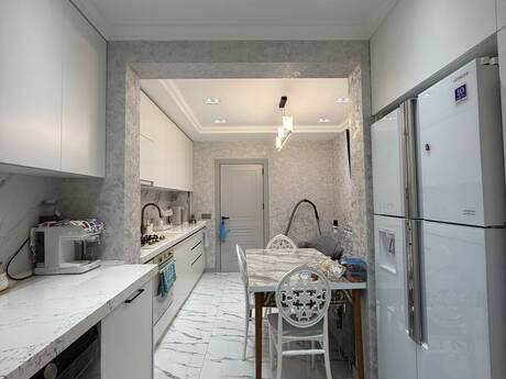 4 otaqlı mənzil, 110 m², Xalqlar Dostluğu: 270 000 ₼ 5