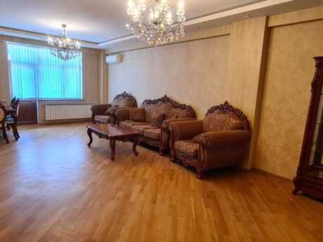 Объявление №6372664 - Баку, м. 8 ноября, 4-комн., 206 м², 14/18 этаж