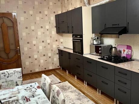 3 otaqlı yeni tikili - Nəsimi r. - 135 m²