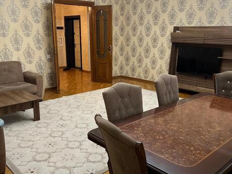 3 otaqlı yeni tikili - Nəsimi r. - 135 m²
