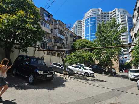 2 otaqlı mənzil, 35 m², Elmlər Akademiyası: 130 000 ₼ 2