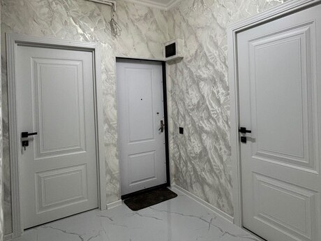 3 otaqlı köhnə tikili - İnşaatçılar m. - 60 m²