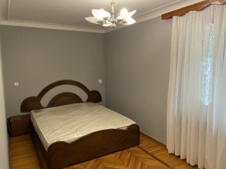 3 otaqlı köhnə tikili - Nəriman Nərimanov m. - 100 m²