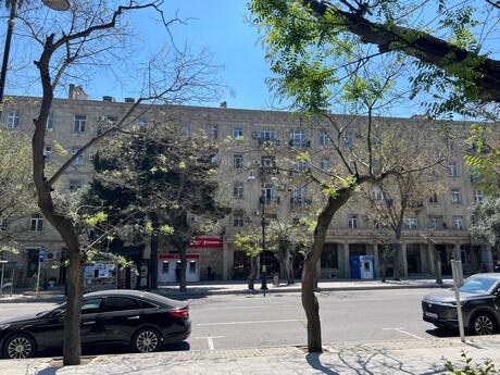 Объявление №6372795 - Баку, м. Элмляр Академиясы, 3-комн., 72 м², 2/5 этаж