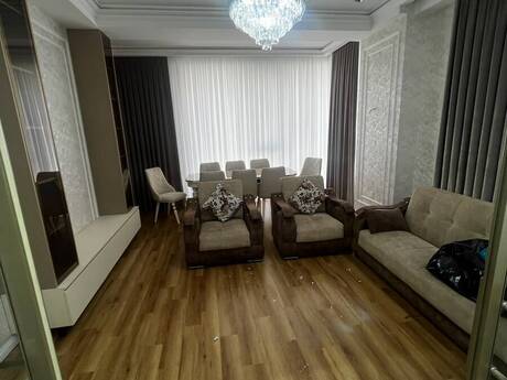 Kirayə 2 otaqlı mənzil, 70 m², İnşaatçılar: 750 ₼/ay 2