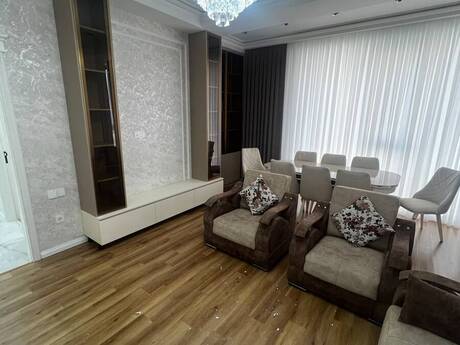 Kirayə 2 otaqlı mənzil, 70 m², İnşaatçılar: 750 ₼/ay 4