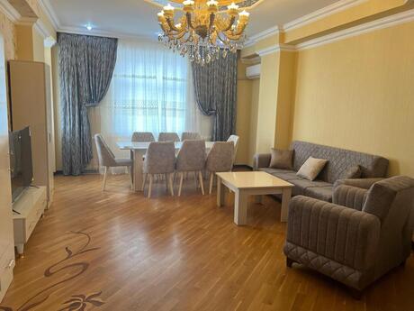 3 rooms · 110 m² · floor 11/16, 7-ci mikrorayon