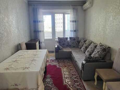 2 otaqlı köhnə tikili - Elmlər Akademiyası m. - 50 m²