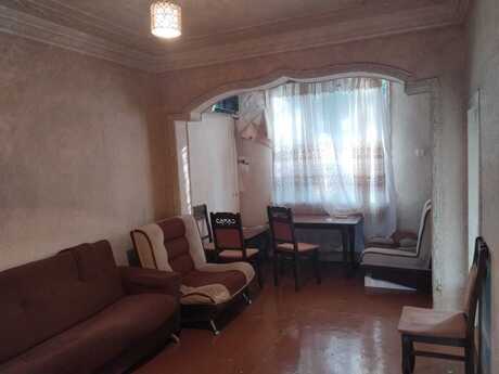 Объявление №6372918 - Баку, м. Гянджлик, 2-комн., 45 м², 2/4 этаж