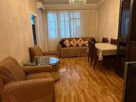 Elan №6372938 - Bakı, İnşaatçılar m., 2 otaqlı, 60 m², 3/5 mərtəbə
