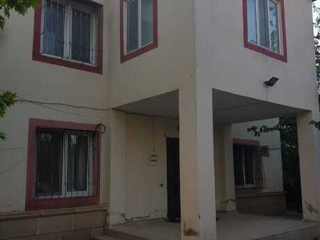 Elan №6372983 - Bakı, Albalılıq q., 6 otaqlı, 220 m²
