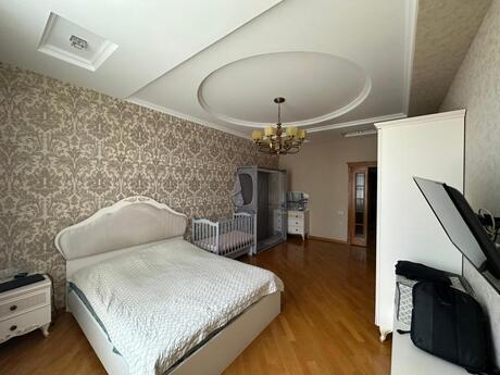 Elan №6373067 - Bakı, 8 Noyabr m., 3 otaqlı, 116 m², 11/13 mərtəbə