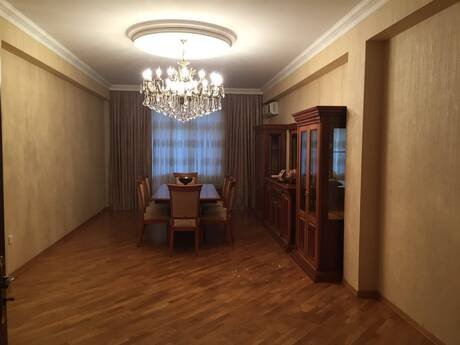 3 otaqlı yeni tikili - 20 Yanvar m. - 135 m²