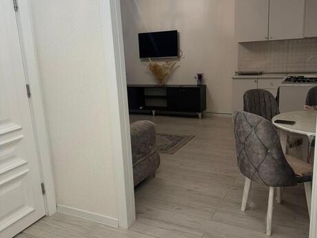 1 otaqlı yeni tikili - 28 May m. - 45 m²