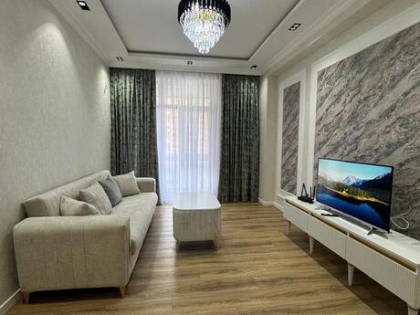 Elan №6373185 - Bakı, Qara Qarayev m., 2 otaqlı, 79 m², 8/17 mərtəbə