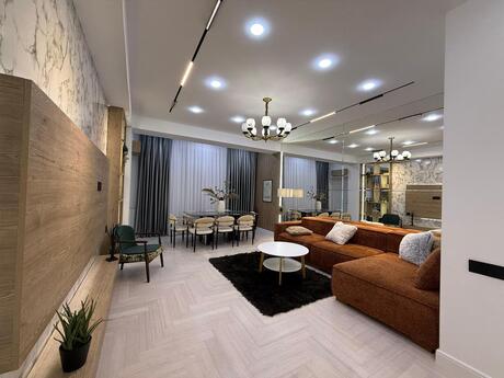3-комнатная квартира, 118 м², Nəriman Nərimanov: 358 000 ₼ 2