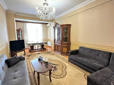 Объявление №6373078 - Баку, пос. Бакиханова, 3-комн., 90 м², 1/12 этаж