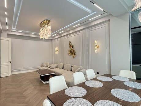 4 otaqlı yeni tikili - Nəsimi r. - 175 m²