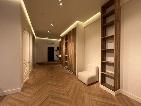 6-room apartment, 440 m², Şah İsmayıl Xətai: 1 250 000 ₼ 5