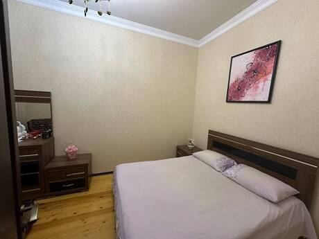 7 otaqlı həyət evi/bağ evi - Biləcəri q. - 300 m²